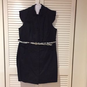 Sleeveless black casual dress with zebra belt